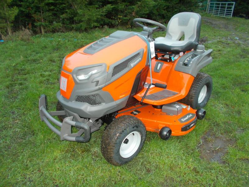 HUSQVARNA TS248XD RIDE ON MOWER at MBS SALFORD Ltd PR4 3NJ